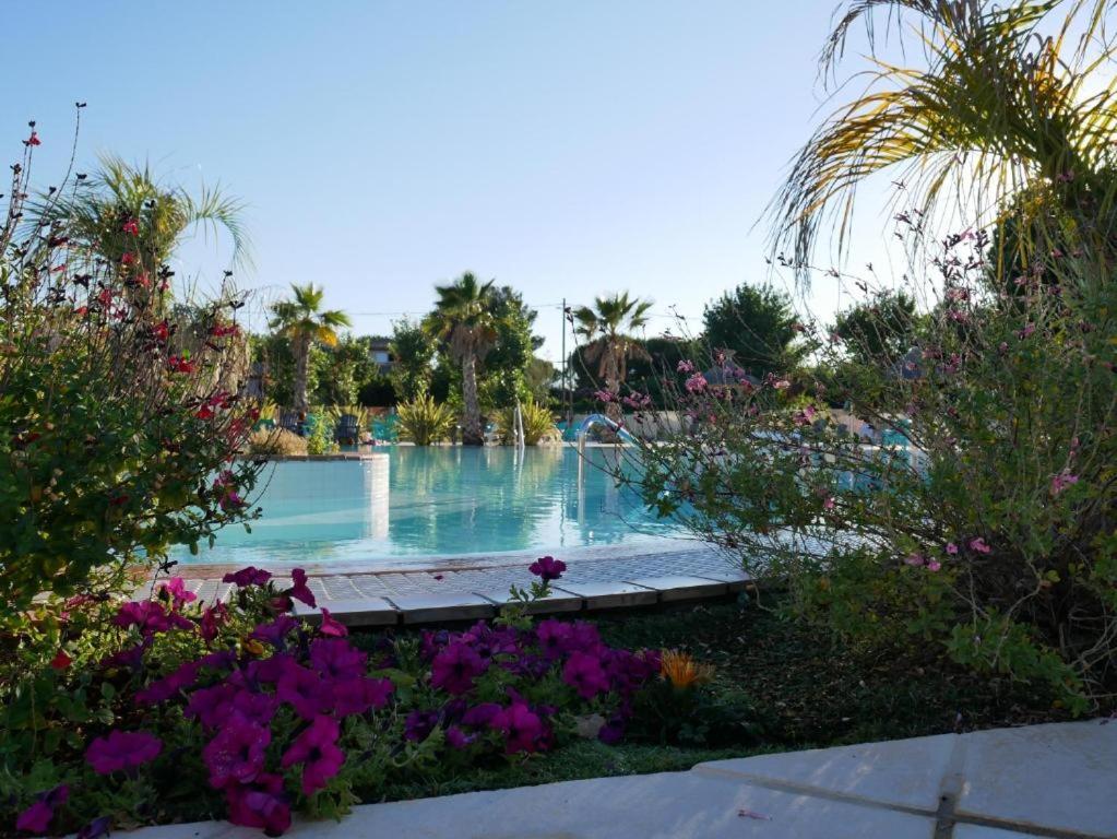 Hotel Soleil Du Midi à Valras-Plage Extérieur photo